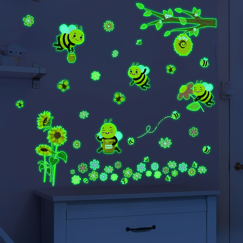 Baby Nursery Green - グリーン発光蜂の花ウォールステッカーDIY PVC暗闇で光る花柄デカール子供部屋ベビー部屋保育園壁飾り